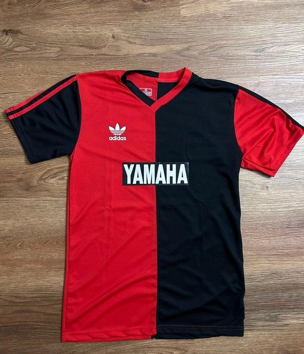 CAMISETA RETRO MARADONA NEWELLS YAMAHA