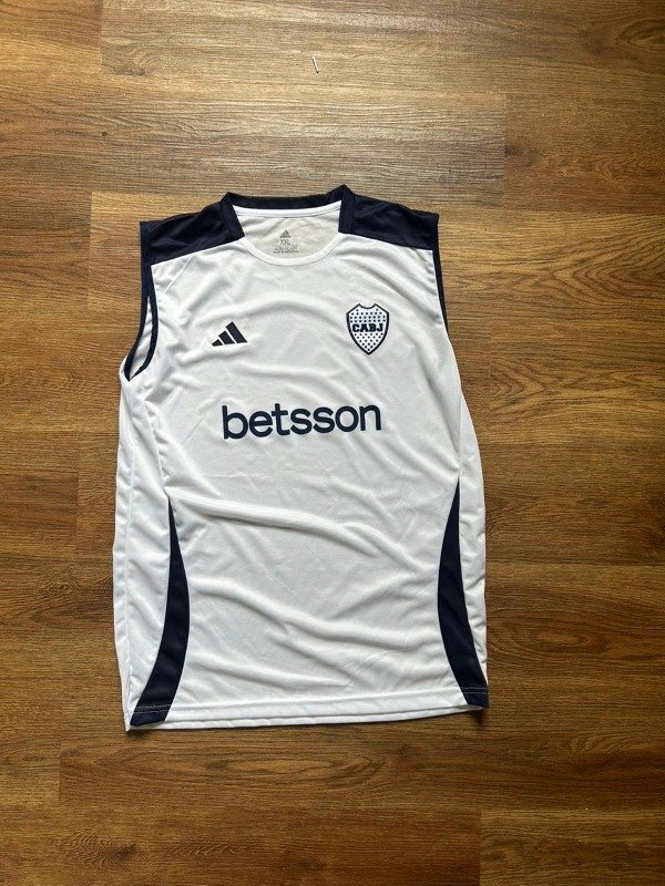 MUSCULOSA BOCA BLANCA