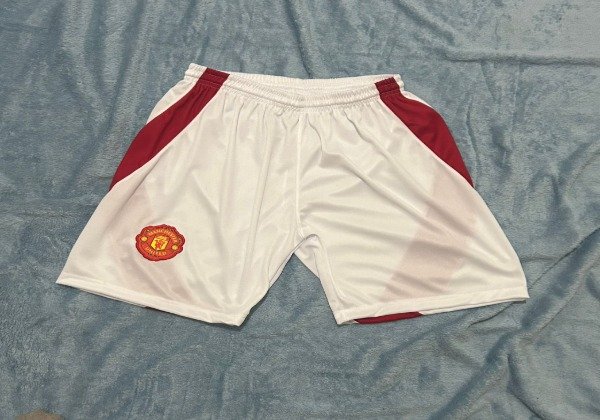 SHORT BLANCO MANCHESTER UNITED