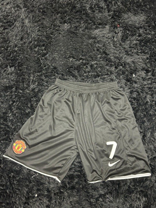 SHORT MANCHESTER UNITED NEGRO CRISTIANO RONALDO