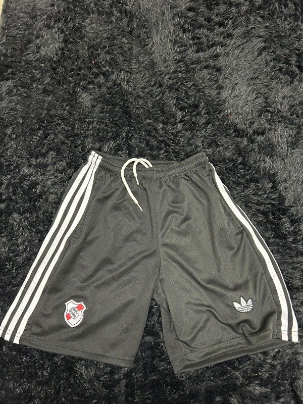SHORT RETRO RIVER PREMIUM CON BOLSILLOS