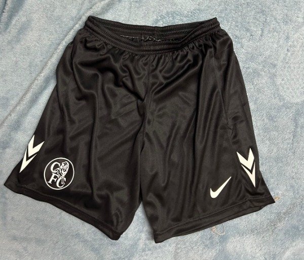SHORT CHELSEA NEGRO