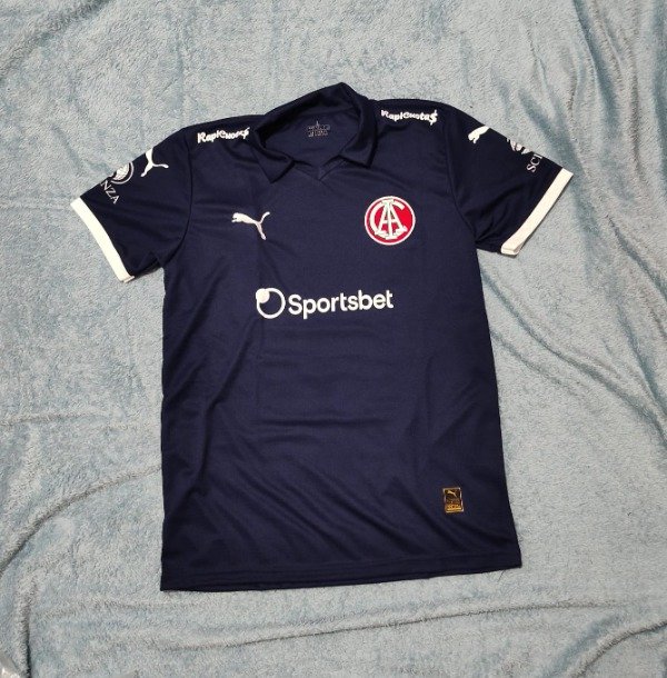 CAMISETA INDEPENDIENTE ALTERNATIVA AZUL