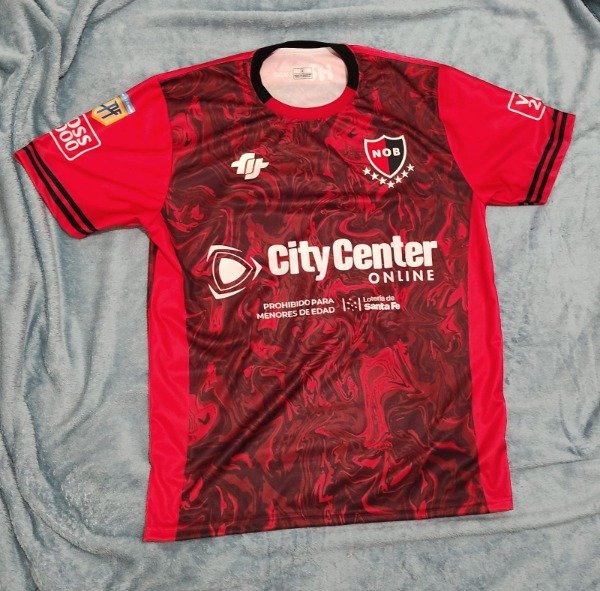 CAMISETA NEWELLS KEYLOR BORDO