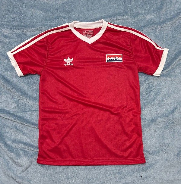 CAMISETA RETRO ARGENTINOS JUNIORS MARADONA