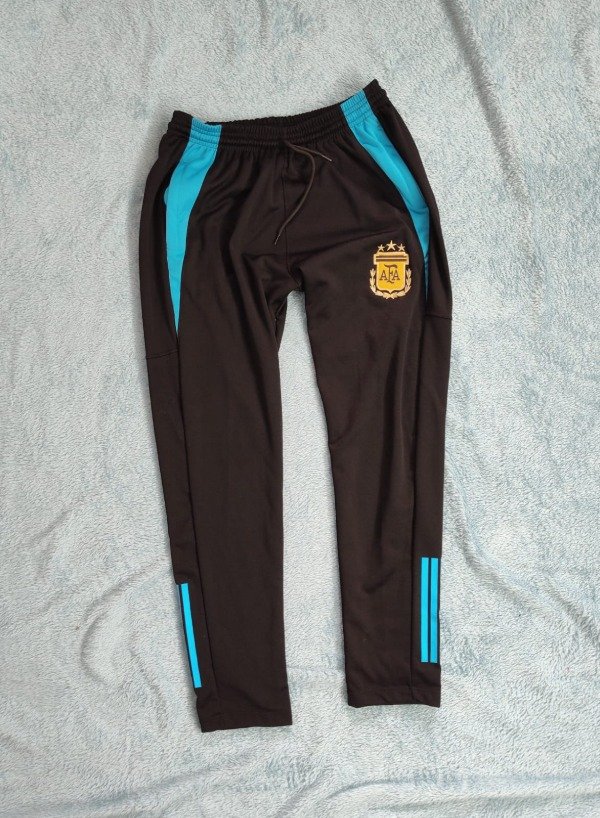 JOGGING ARGENTINA NEGRO