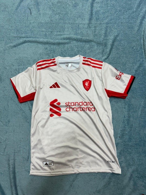 CAMISETA LIVERPOOL BLANCA